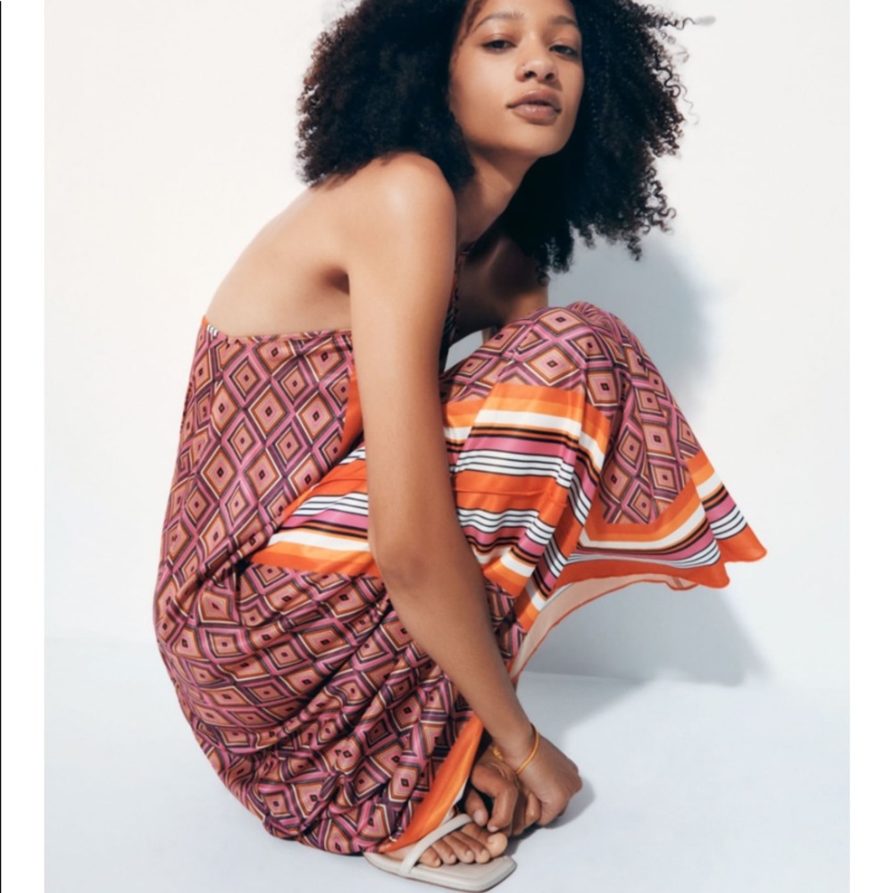 Zara Printed midi Dress